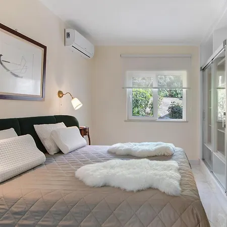 Celestial Blue Vale Do Lobo